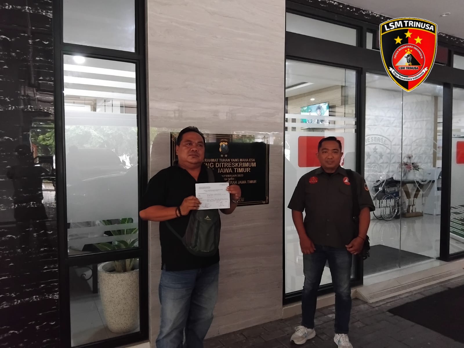 LSM TRINUSA & GAJAHMADA NUSANTARA DATANGI WASSIDIK POLDA JATIM: SEGERA PANGGIL KAPOLSEK PURWOSARI & PENYIDIK NYA!