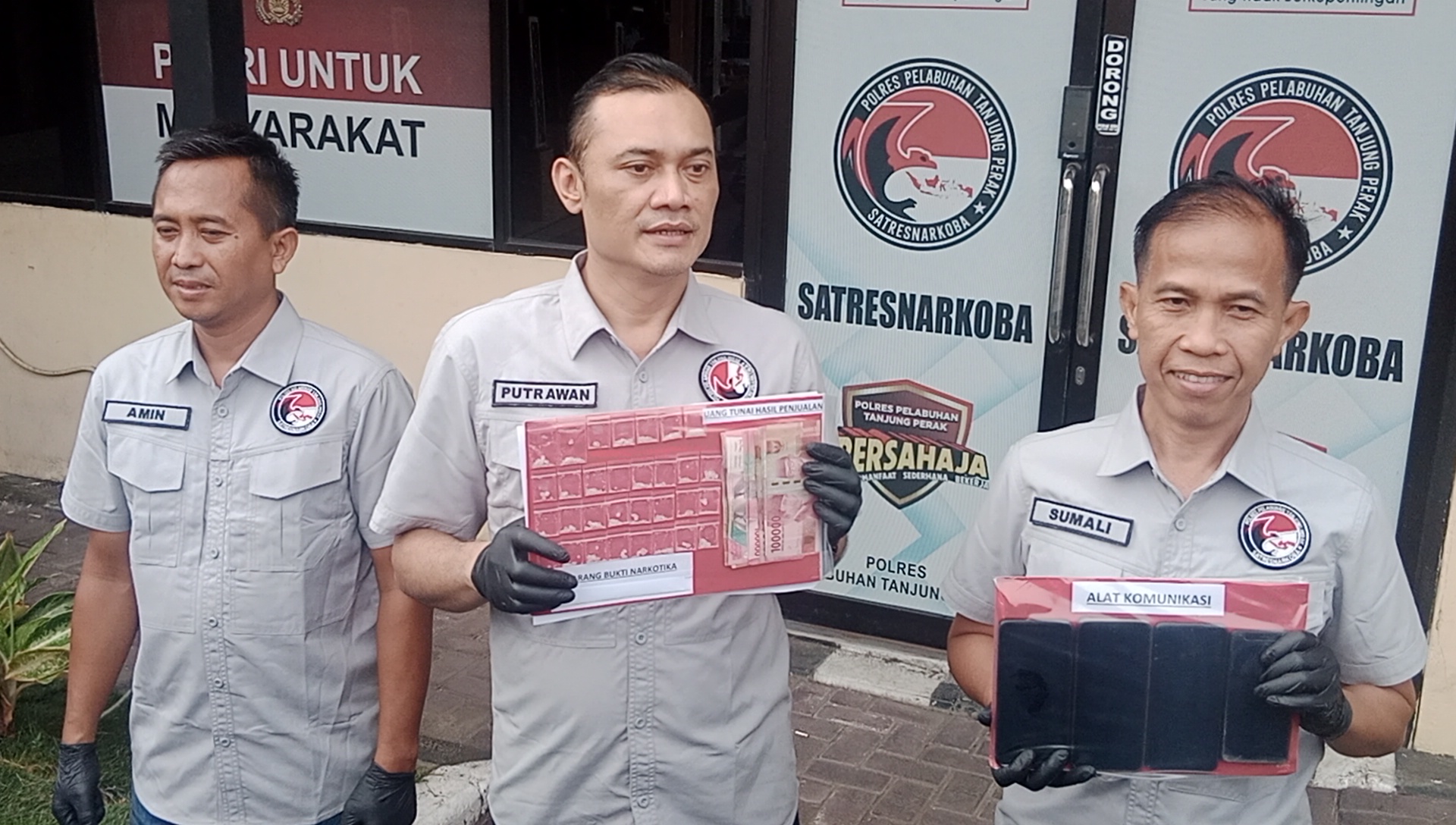 Sindikat Narkoba di Wonosari Surabaya Utara Dibongkar Polres Pelabuhan Tg Perak, 4 Tersangka Berhubungan Keluarga