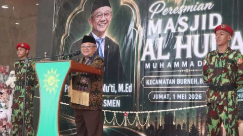 Kunjungi Bangkalan, Mendikdasmen Abdul Mu’ti Resmikan Masjid Al-Huda Burneh